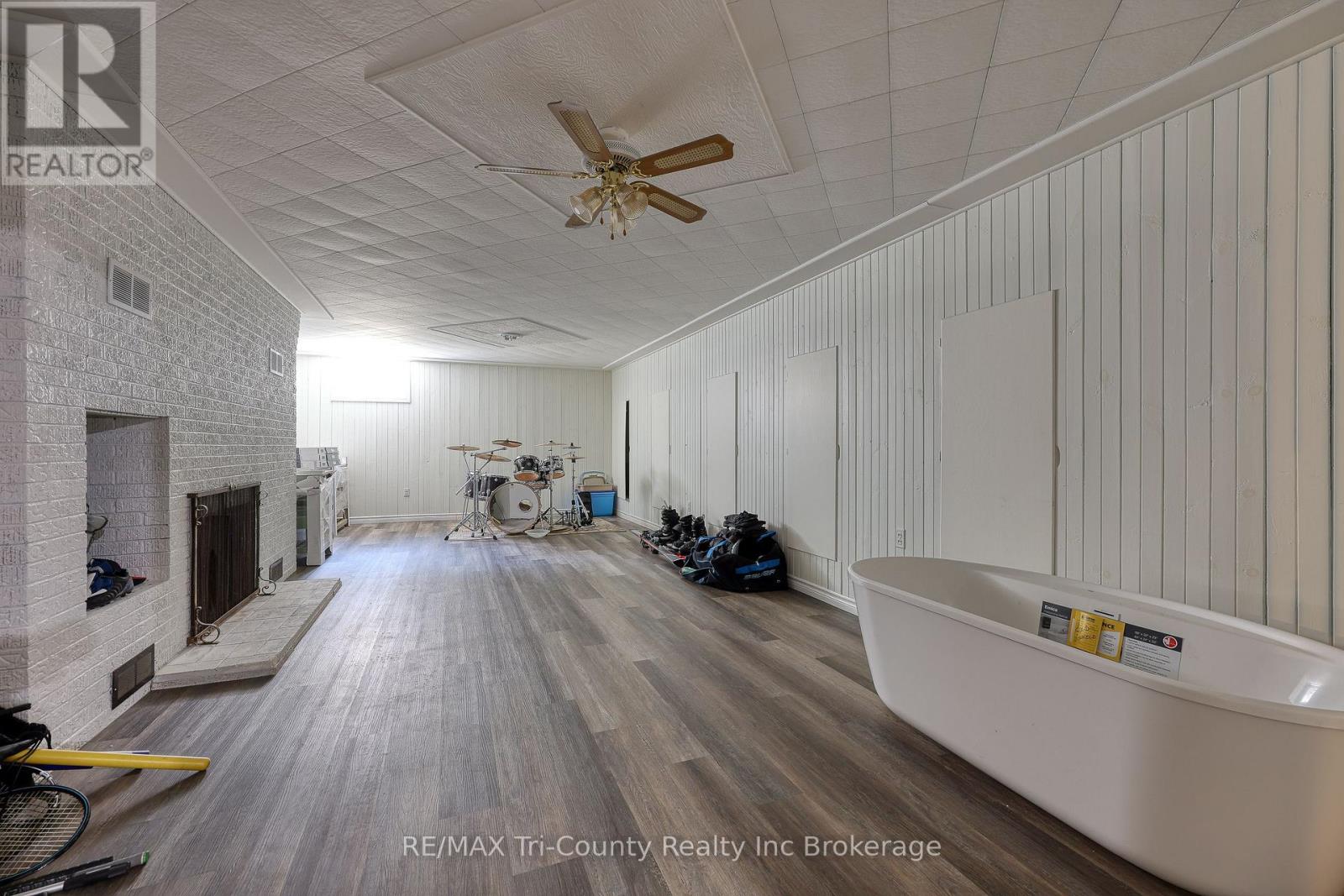 16 Delevan Crescent, Tillsonburg, Ontario  N4G 3M7 - Photo 33 - X13206494