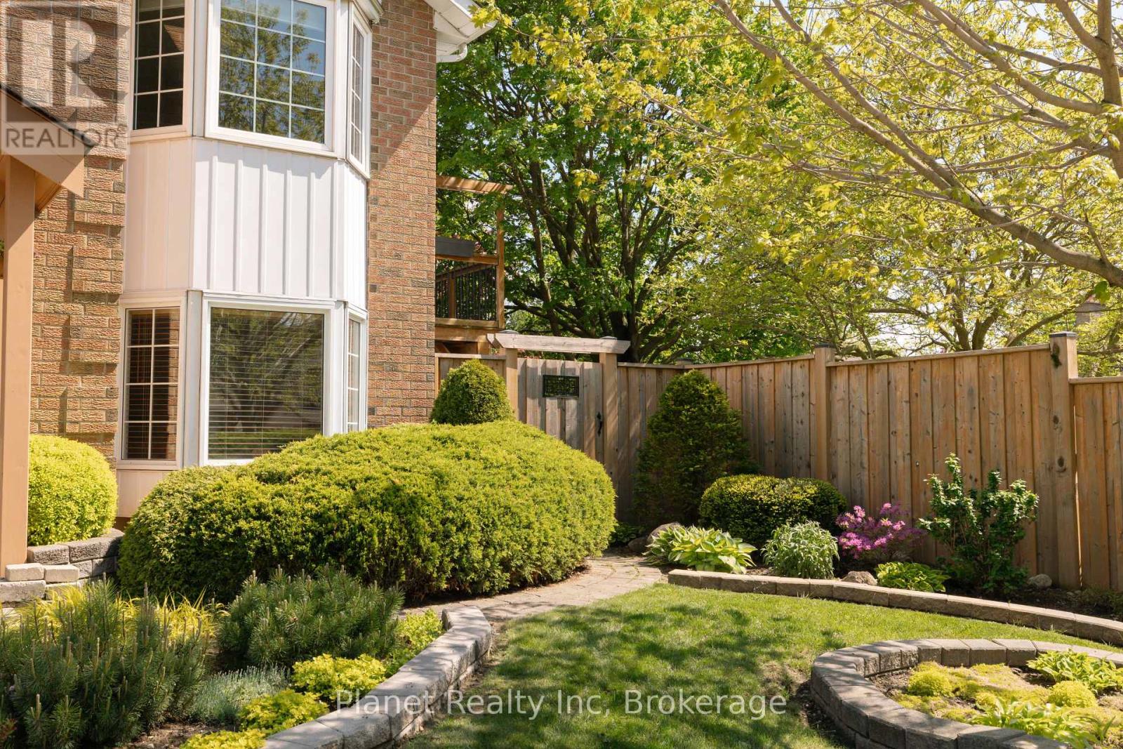 110 Woodborough Road, Guelph, Ontario  N1G 3K5 - Photo 2 - X13206664