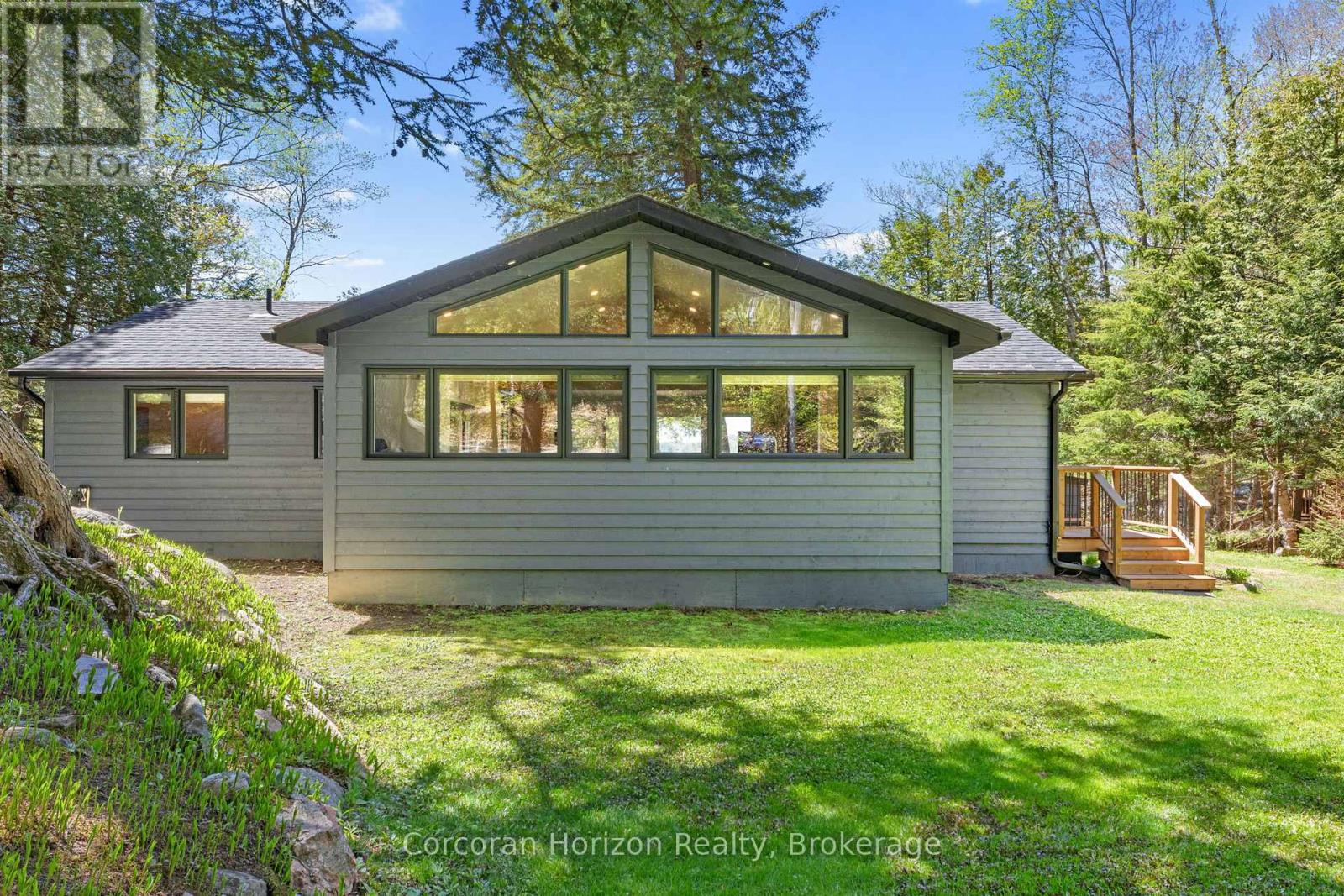 1050 Fair-Lee Park Road, Muskoka Lakes, Ontario  P0B 1G0 - Photo 11 - X13206680