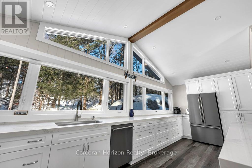 1050 Fair-Lee Park Road, Muskoka Lakes, Ontario  P0B 1G0 - Photo 30 - X13206680