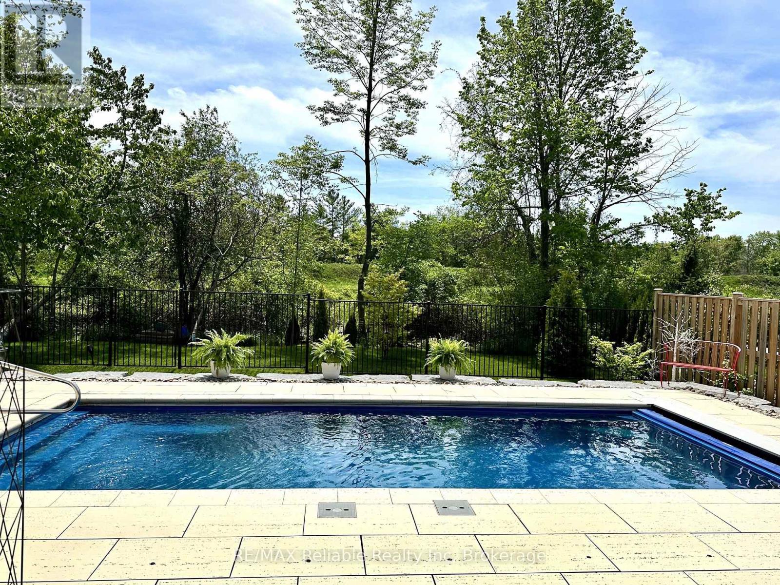14 Thimbleweed Drive, Bluewater, Ontario  N0M 1G0 - Photo 38 - X13206694