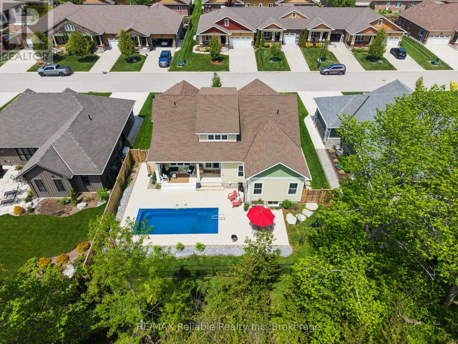 14 Thimbleweed Drive, Bluewater, Ontario  N0M 1G0 - Photo 6 - X13206694