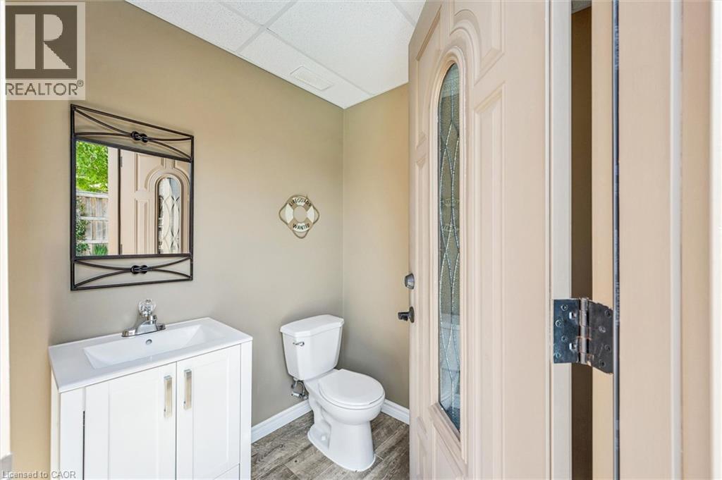 828 Copper Ridge Drive, Waterloo, Ontario  N2K 0B5 - Photo 45 - 40832166