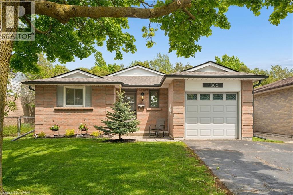 1862 Briarwood Drive, Cambridge, Ontario  N3H 5A7 - Photo 2 - 40833649