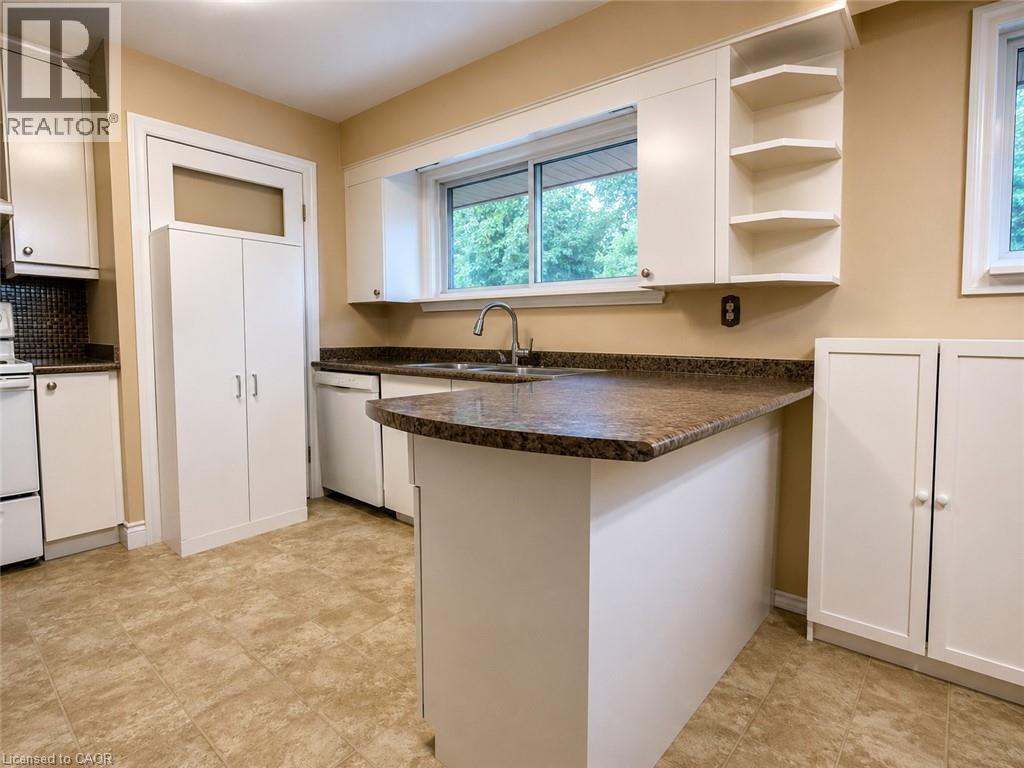 917 Orpha Street, Burlington, Ontario  L7R 3W5 - Photo 8 - 40833331