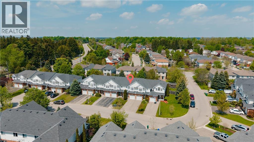 475 Annapolis Court, Waterloo, Ontario  N2K 4E7 - Photo 2 - 40833026