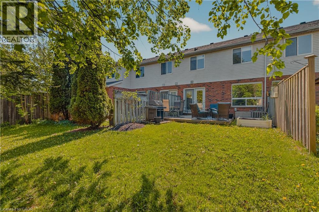 475 Annapolis Court, Waterloo, Ontario  N2K 4E7 - Photo 38 - 40833026