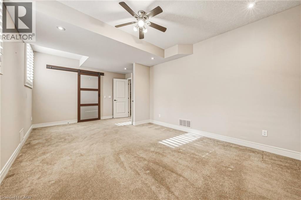 976 Shadeland Avenue Unit# 3, Burlington, Ontario  L7T 2M5 - Photo 37 - 40834045