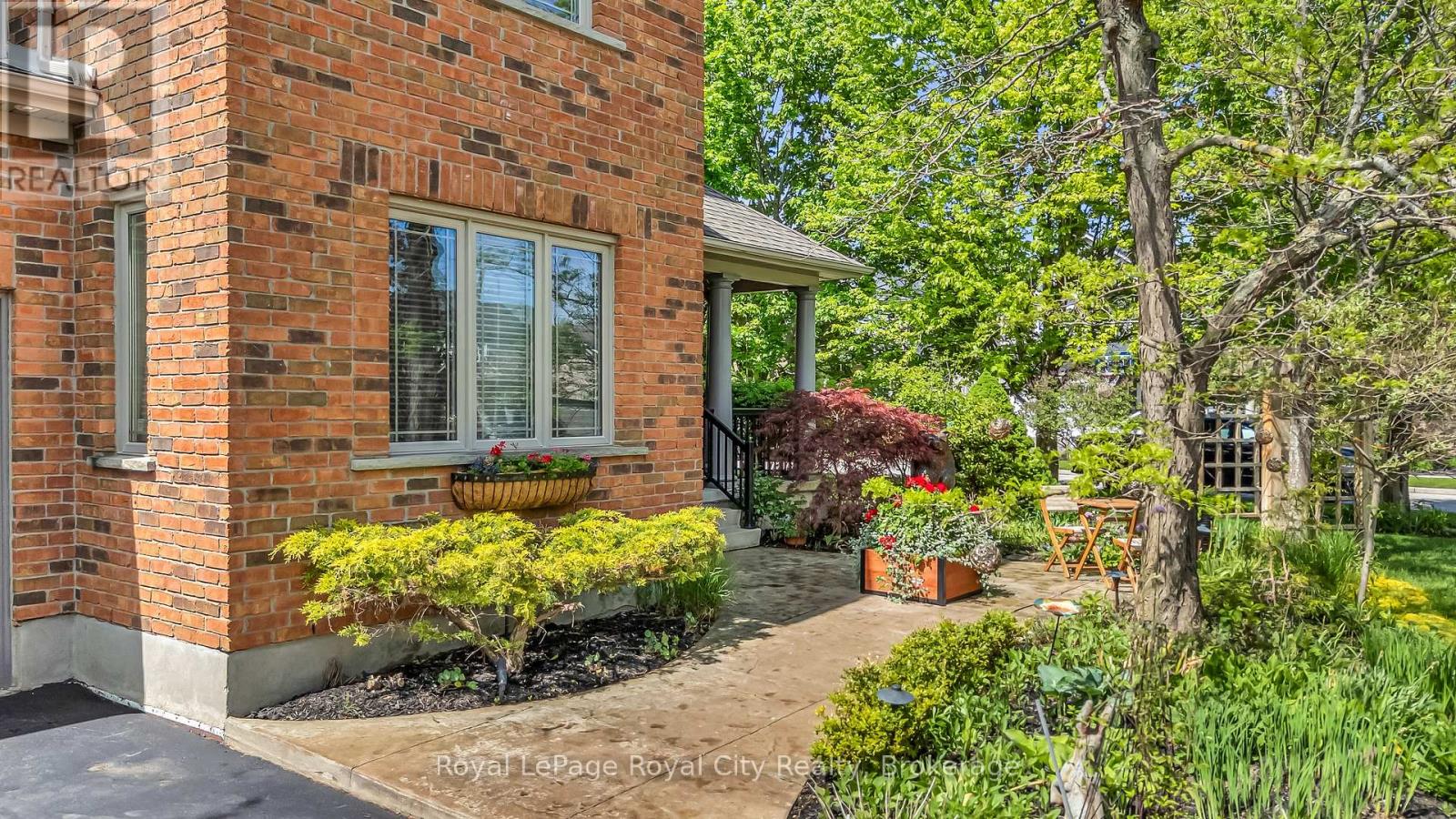 36 Blair Drive, Guelph, Ontario  N1L 1N7 - Photo 3 - X13206766