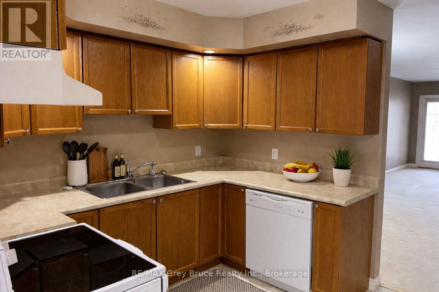 204 - 1550 12th Avenue E, Owen Sound, Ontario  N4K 6Z3 - Photo 9 - X13206812