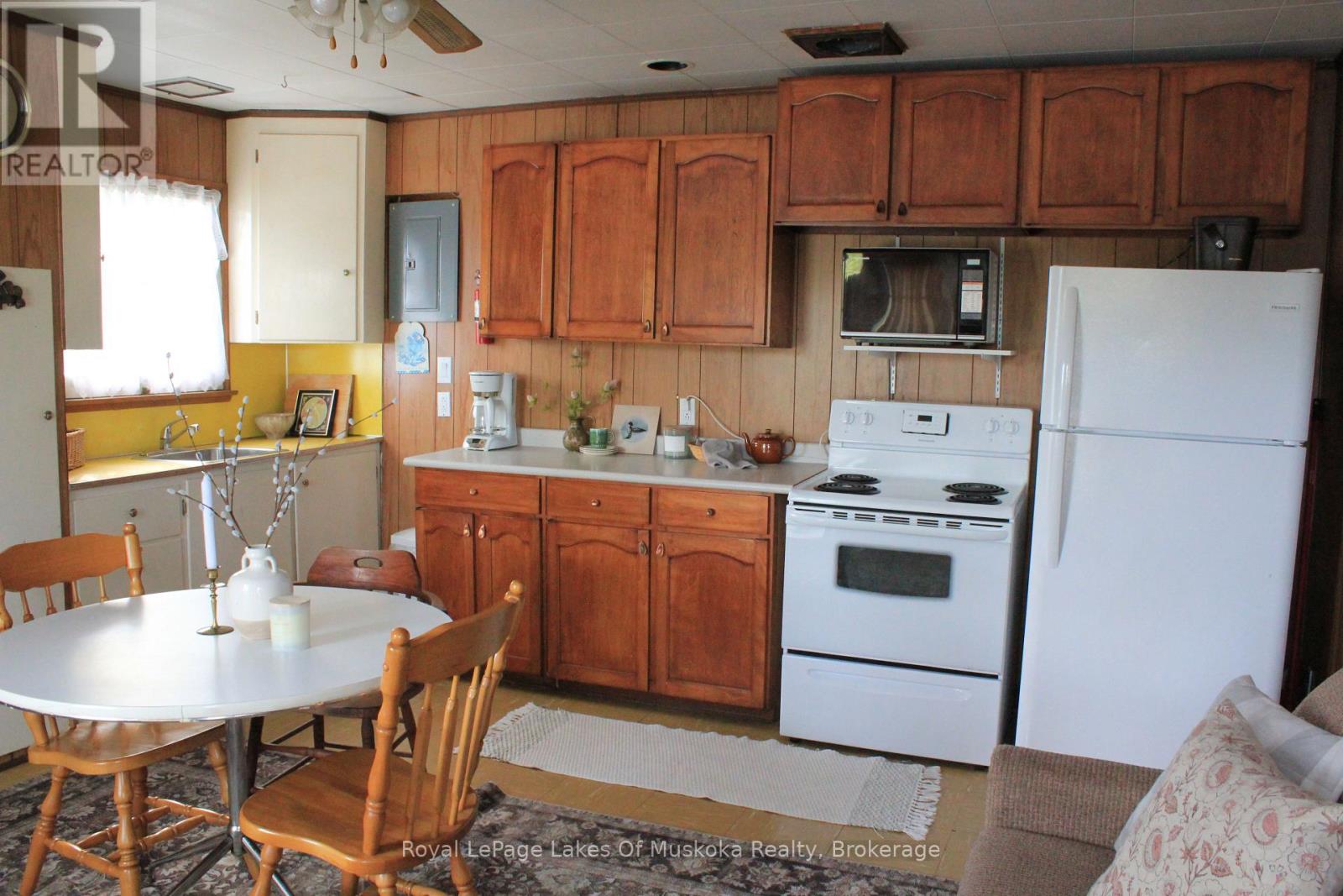 25 Maple Drive, Perry, Ontario  P0A 1J0 - Photo 8 - X13207066