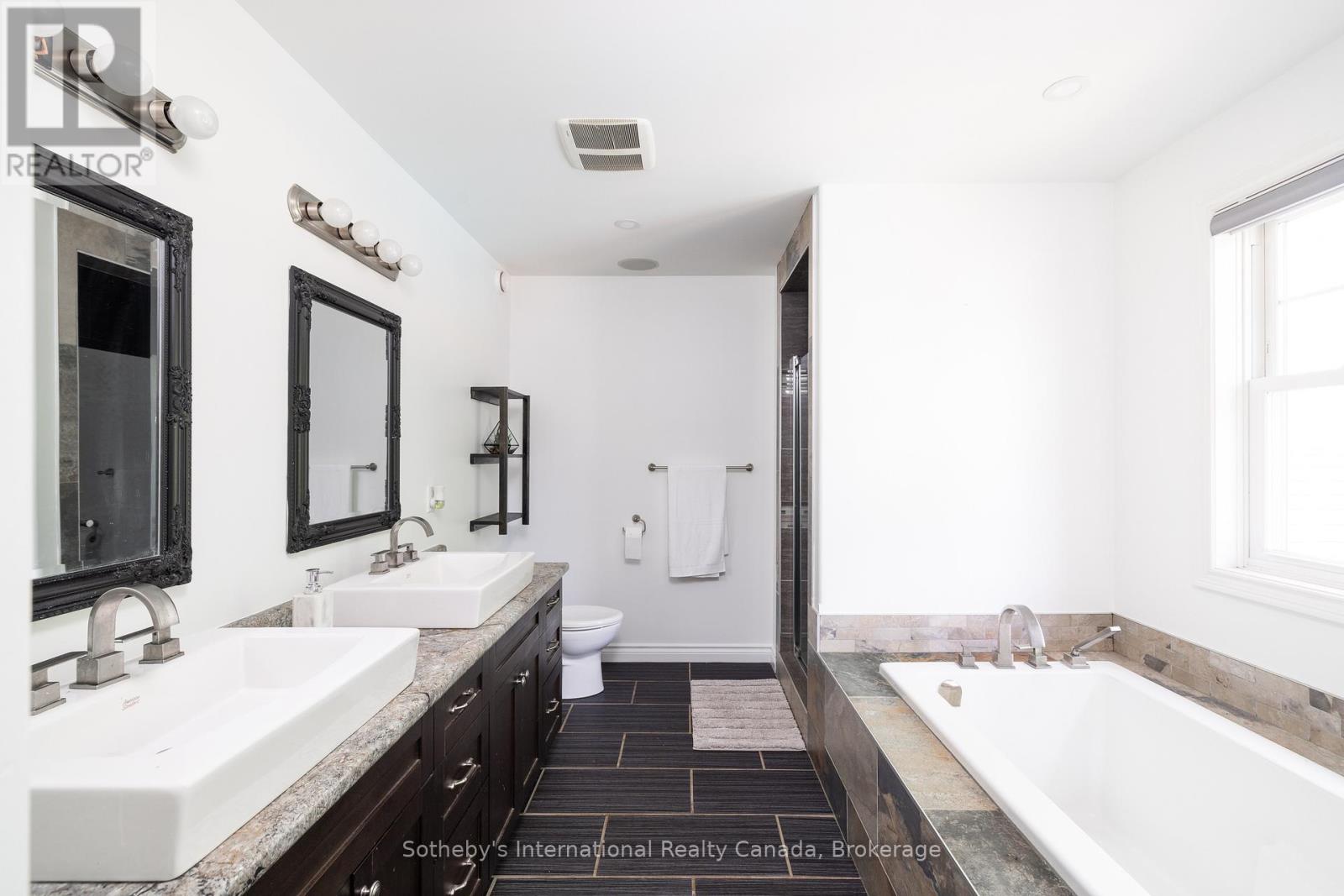 129 Bass Line, Oro-Medonte, Ontario  L3V 0J9 - Photo 28 - S13207170
