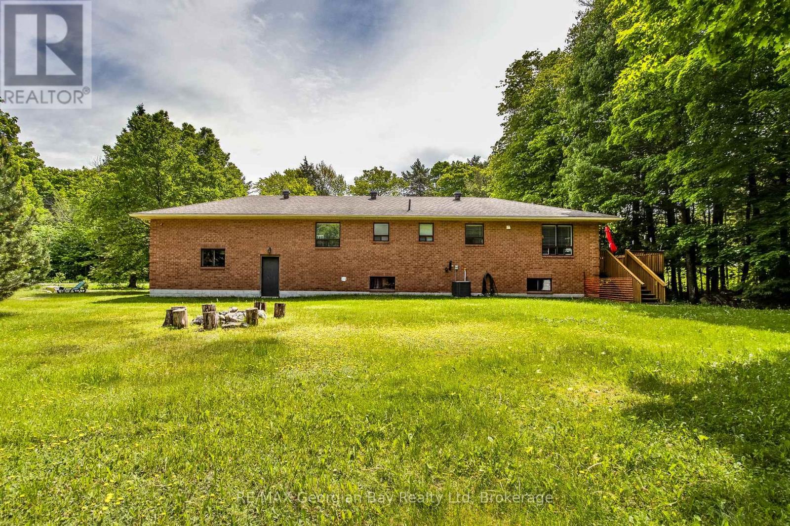 50 Leonard Road, Tiny, Ontario  L9M 2H7 - Photo 11 - S13207324