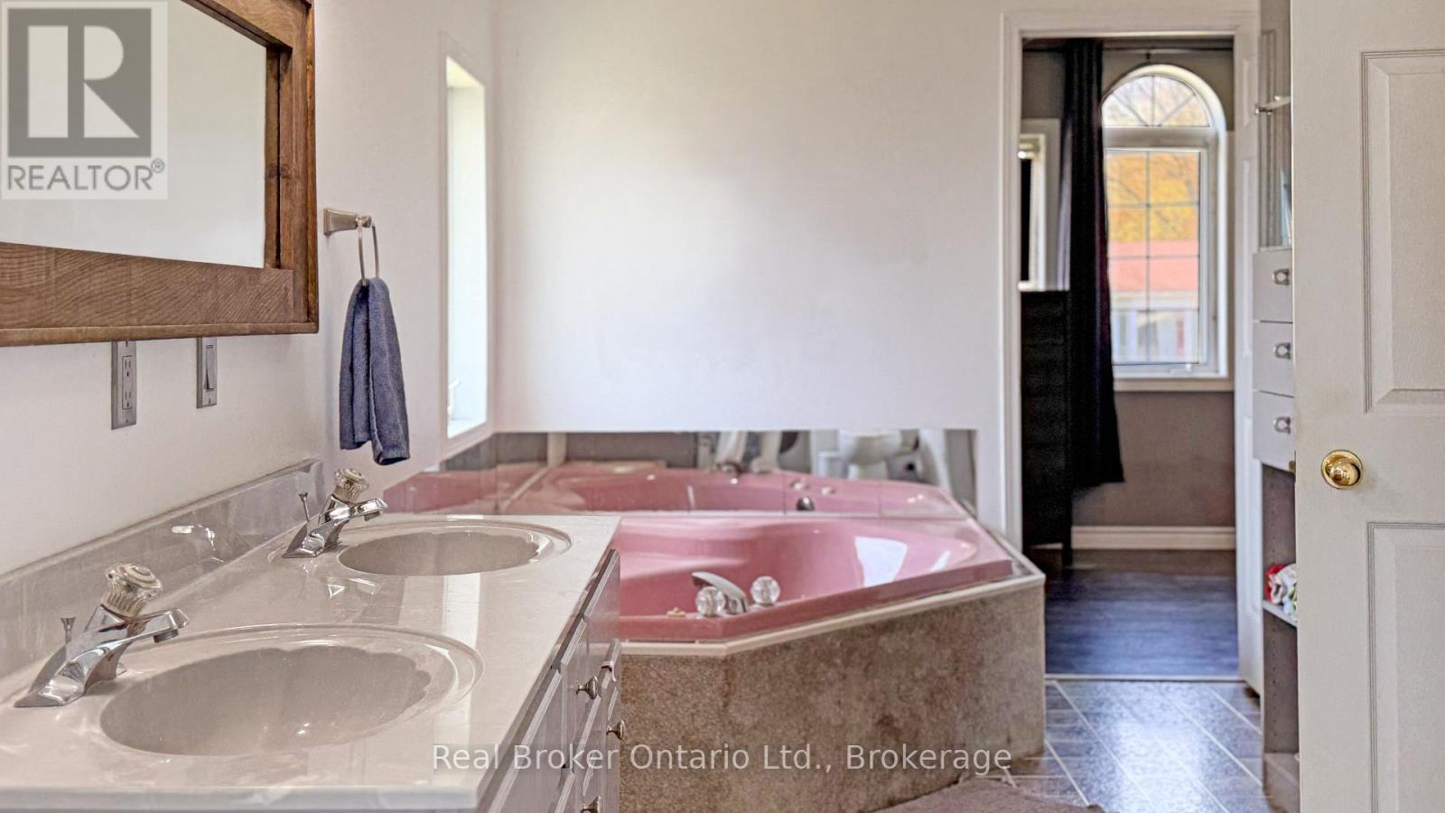 11 James Street W, Minto, Ontario  N0G 1M0 - Photo 14 - X13207454