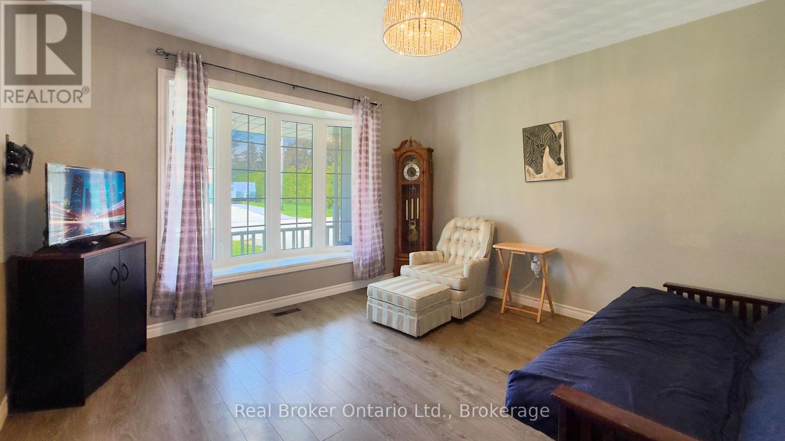 11 James Street W, Minto, Ontario  N0G 1M0 - Photo 6 - X13207454