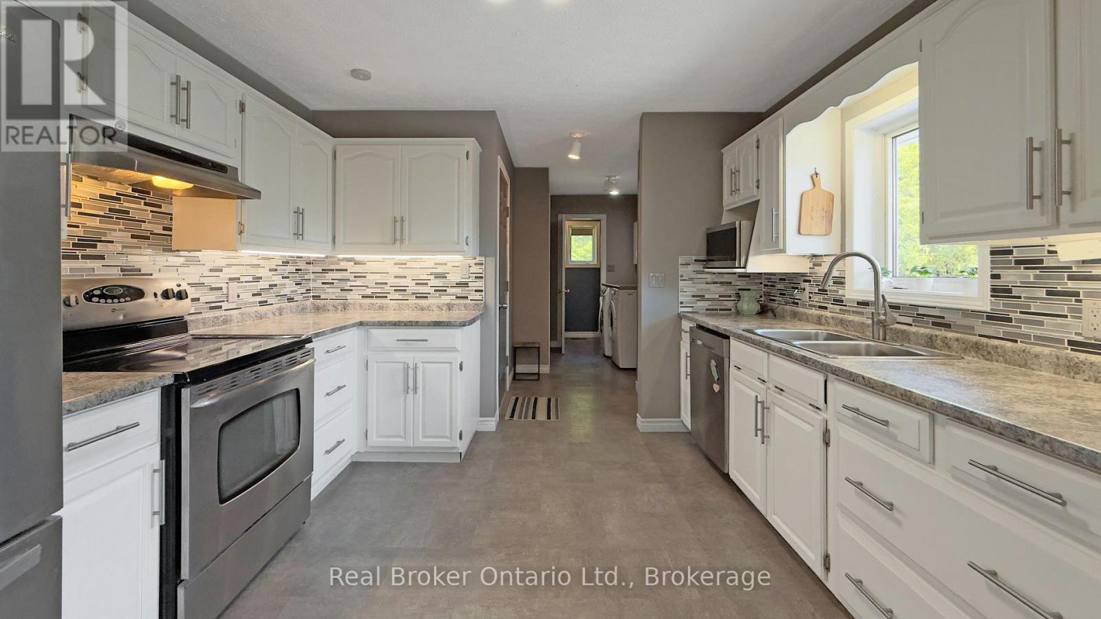 11 James Street W, Minto, Ontario  N0G 1M0 - Photo 7 - X13207454