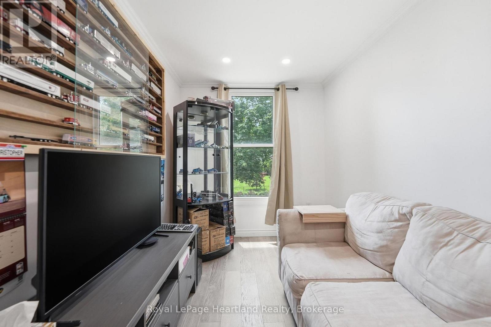 212 Townsend Street, Central Huron, Ontario  N0M 1L0 - Photo 16 - X13207484
