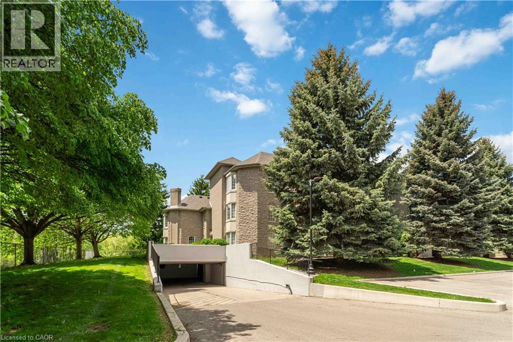 970 Golf Links Road Unit# 205, Ancaster, Ontario  L9K 1J8 - Photo 36 - 40834077