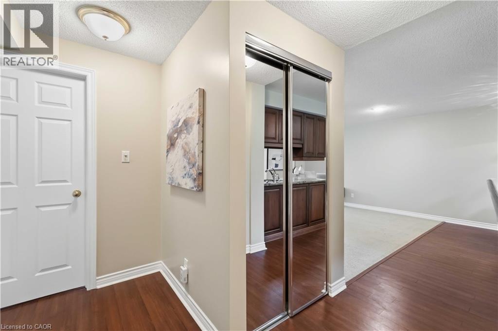 970 Golf Links Road Unit# 205, Ancaster, Ontario  L9K 1J8 - Photo 8 - 40834077