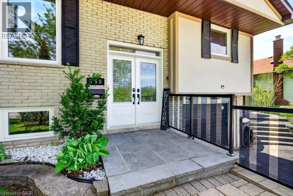 758 Francis Road, Burlington, Ontario  L7T 4A3 - Photo 4 - 40833757