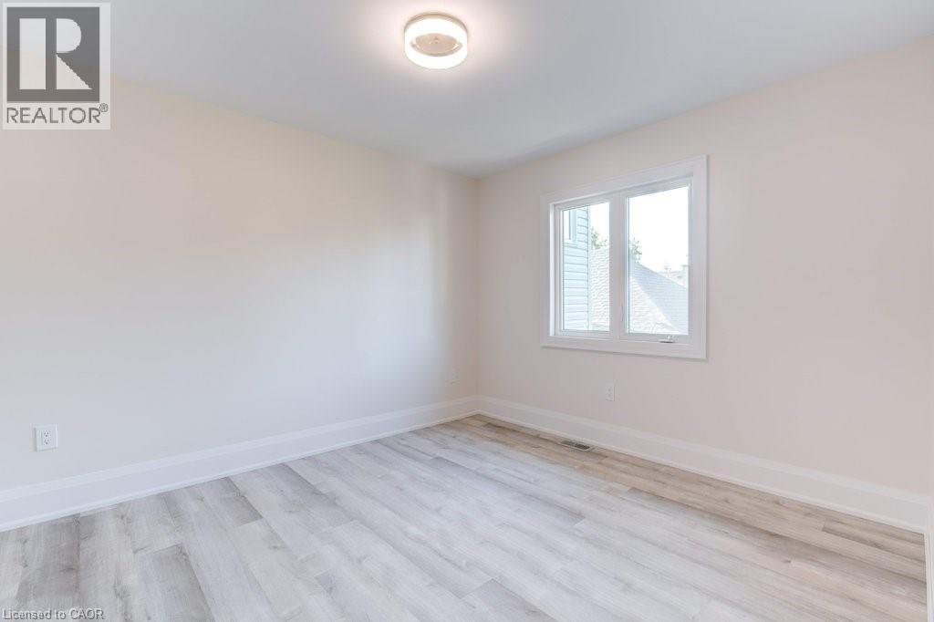38 East 16th Street, Hamilton, Ontario  L9A 4H9 - Photo 29 - 40833751