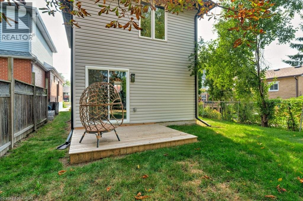 38 East 16th Street, Hamilton, Ontario  L9A 4H9 - Photo 32 - 40833751