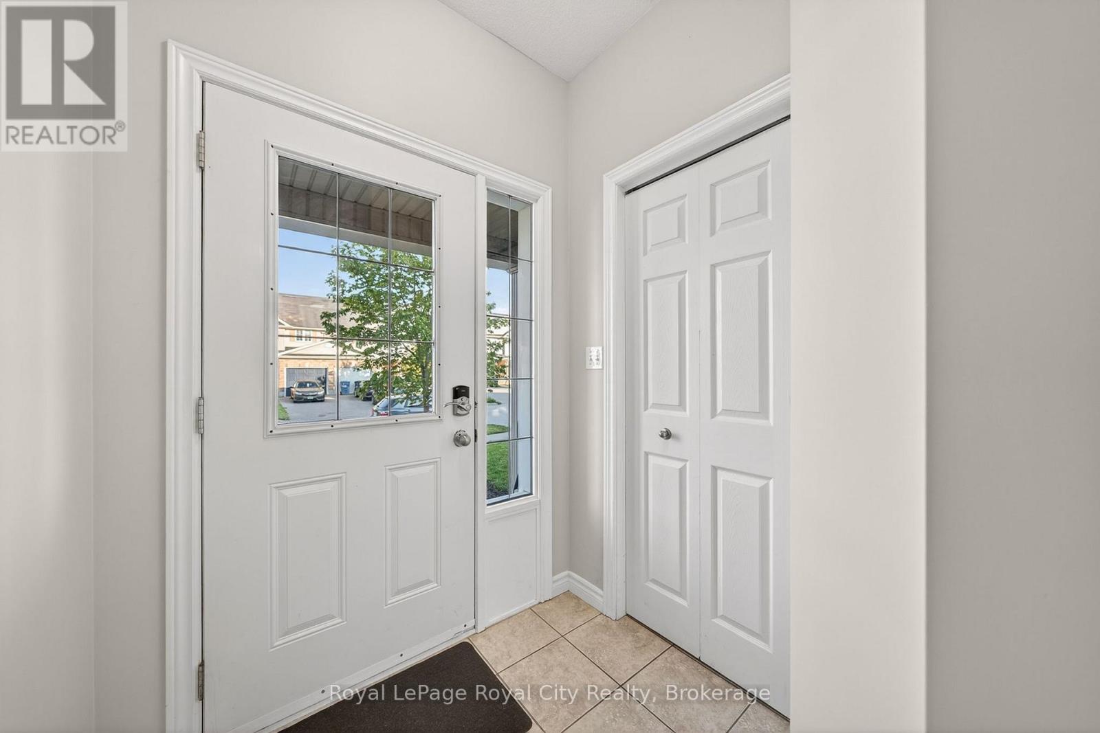 12 Clough Crescent, Guelph, Ontario  N1L 0H9 - Photo 3 - X13208008