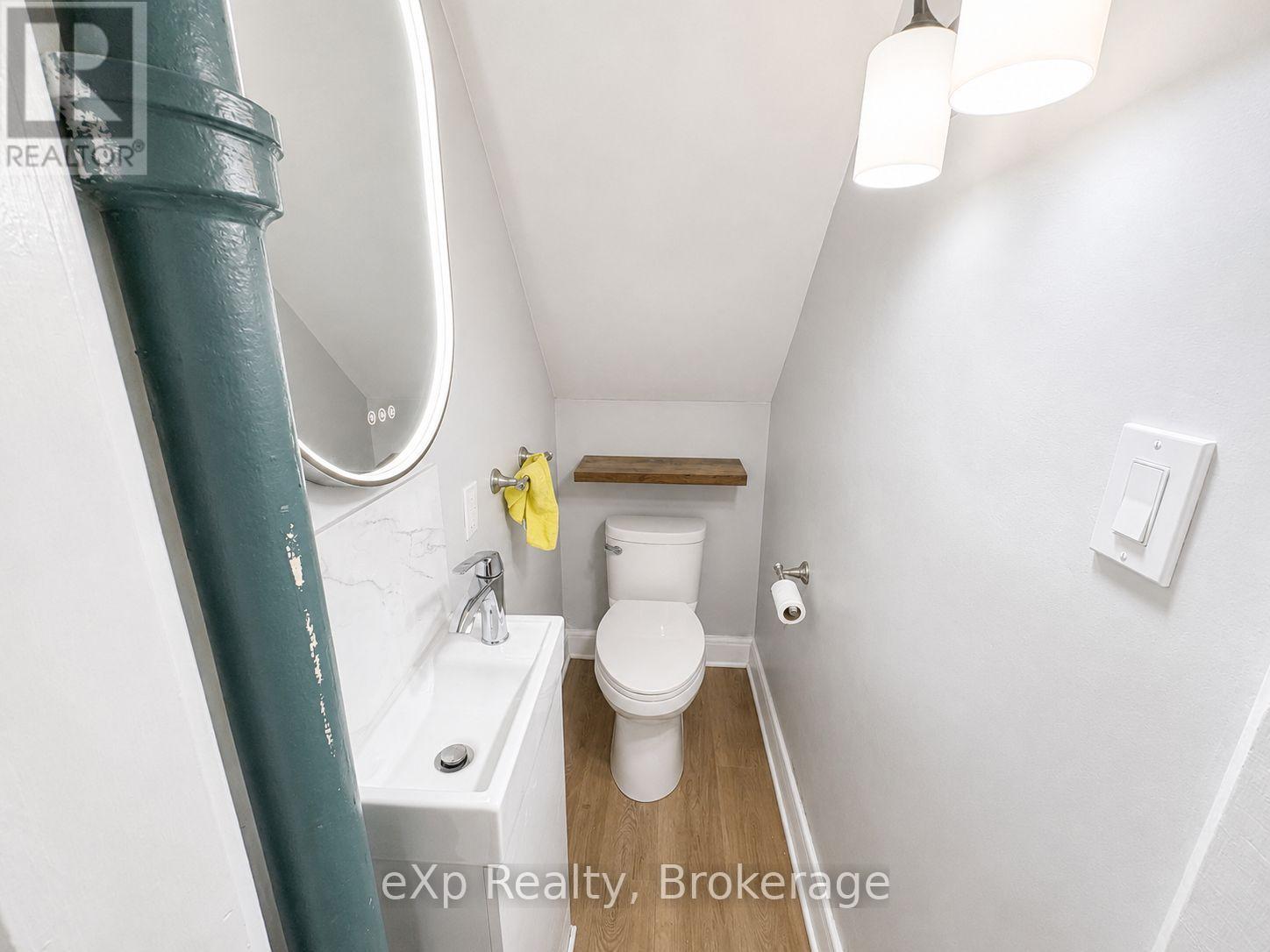 595 9th Street, Hanover, Ontario  N4N 1M7 - Photo 6 - X13208044