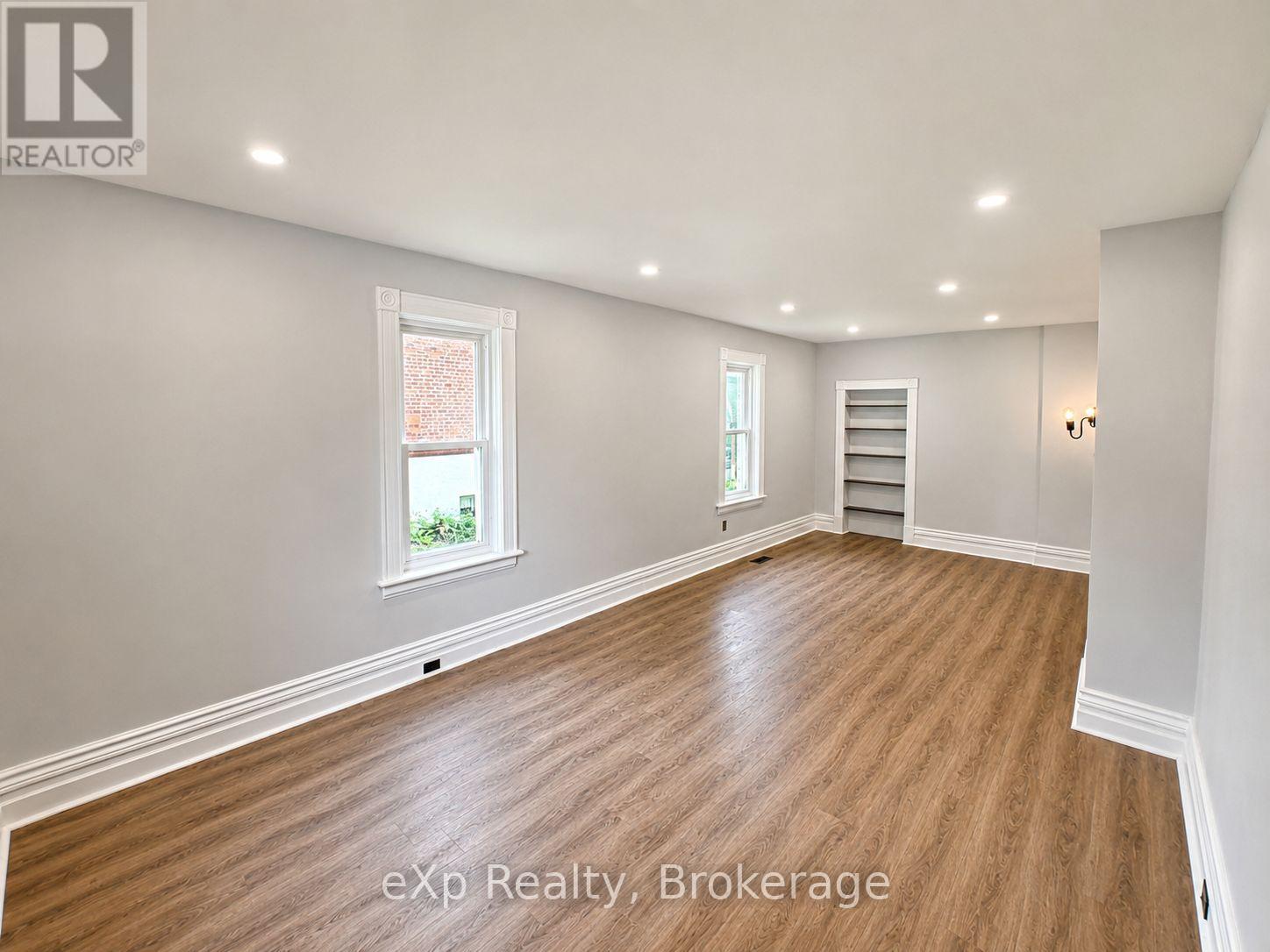 595 9th Street, Hanover, Ontario  N4N 1M7 - Photo 7 - X13208044