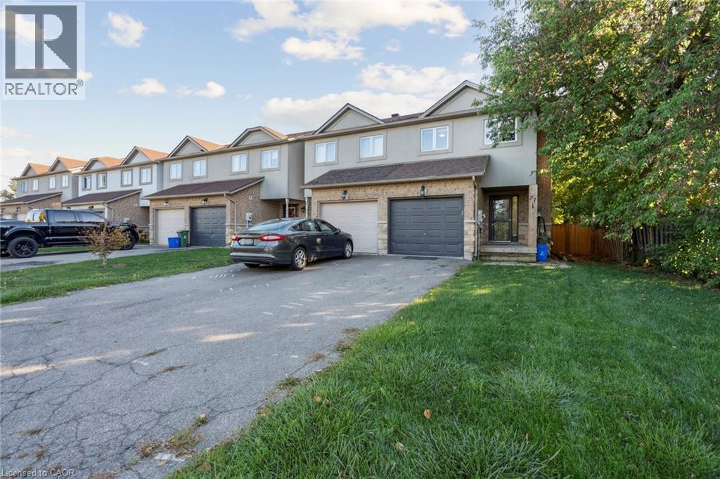 27 Pettit Street, Stoney Creek, Ontario  L8E 5V7 - Photo 2 - 40834058