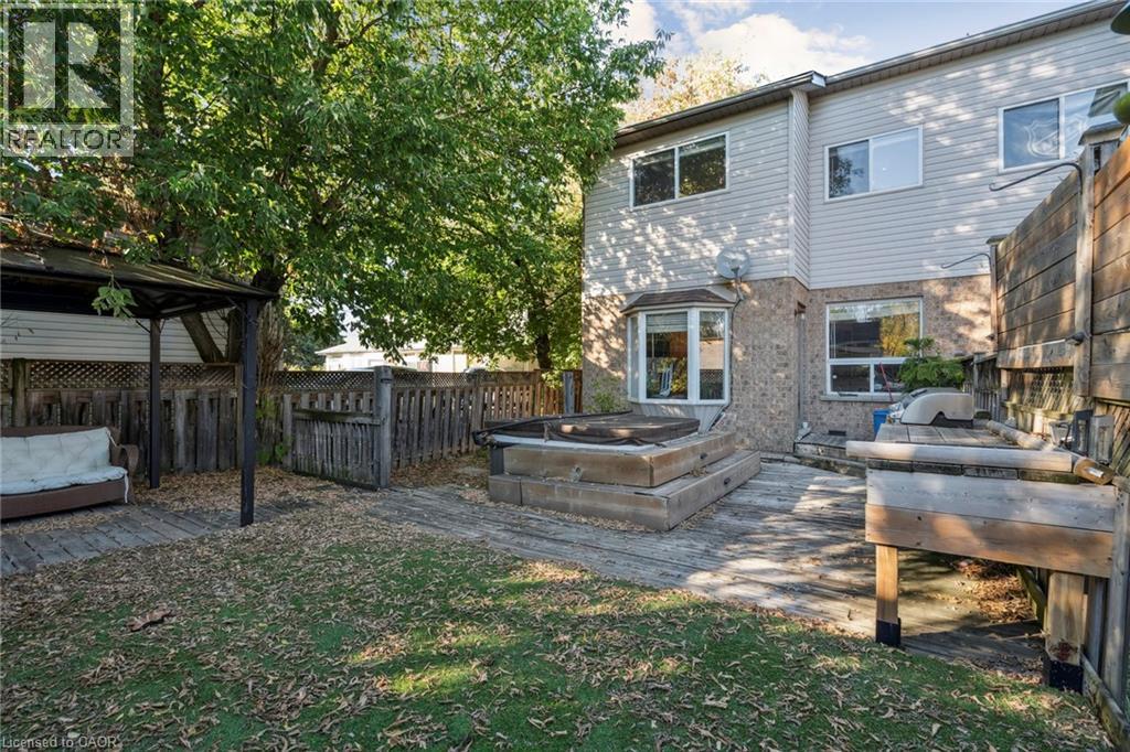 27 Pettit Street, Stoney Creek, Ontario  L8E 5V7 - Photo 38 - 40834058