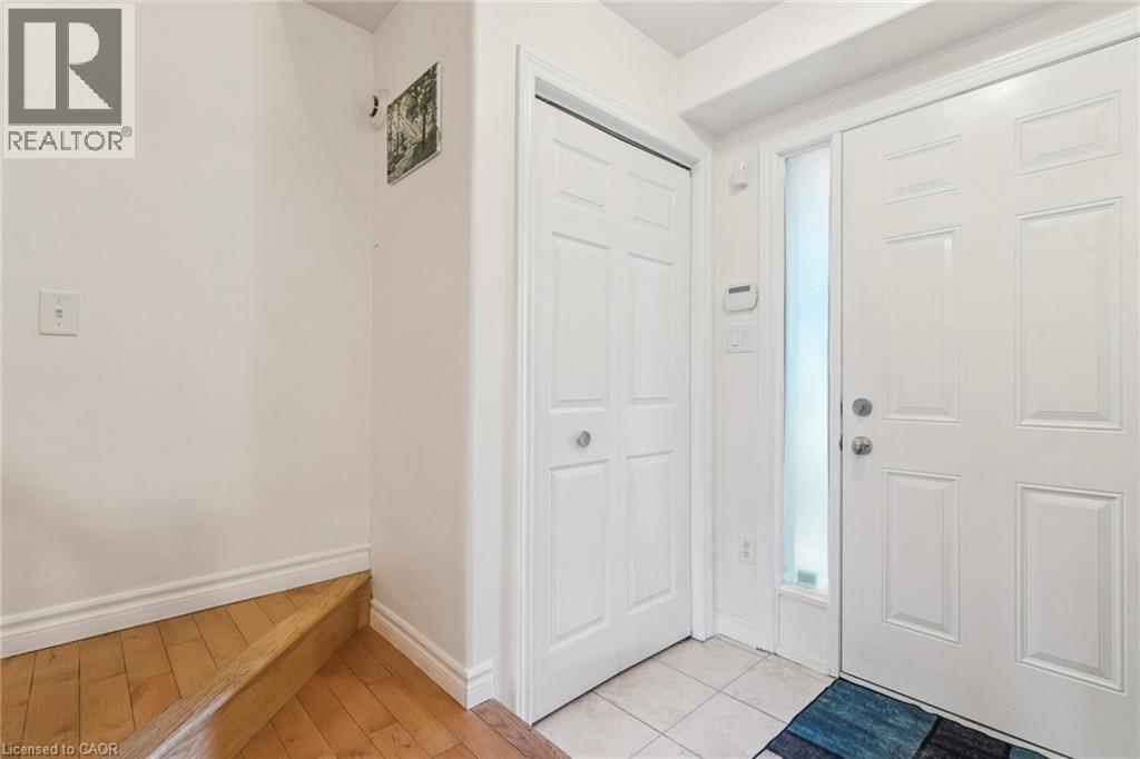 27 Pettit Street, Stoney Creek, Ontario  L8E 5V7 - Photo 7 - 40834058