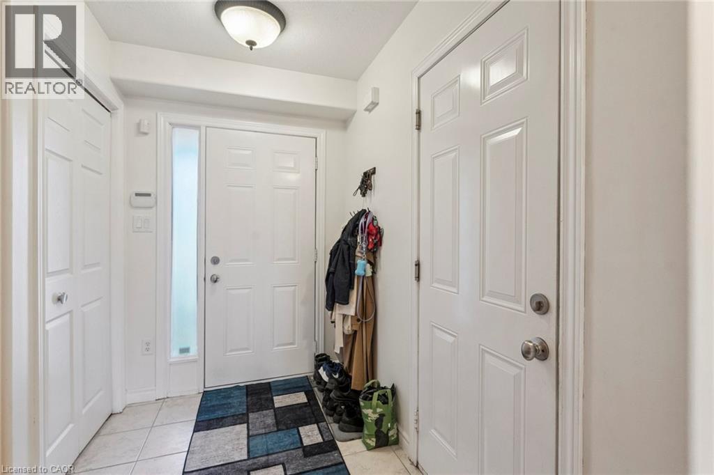 27 Pettit Street, Stoney Creek, Ontario  L8E 5V7 - Photo 9 - 40834058