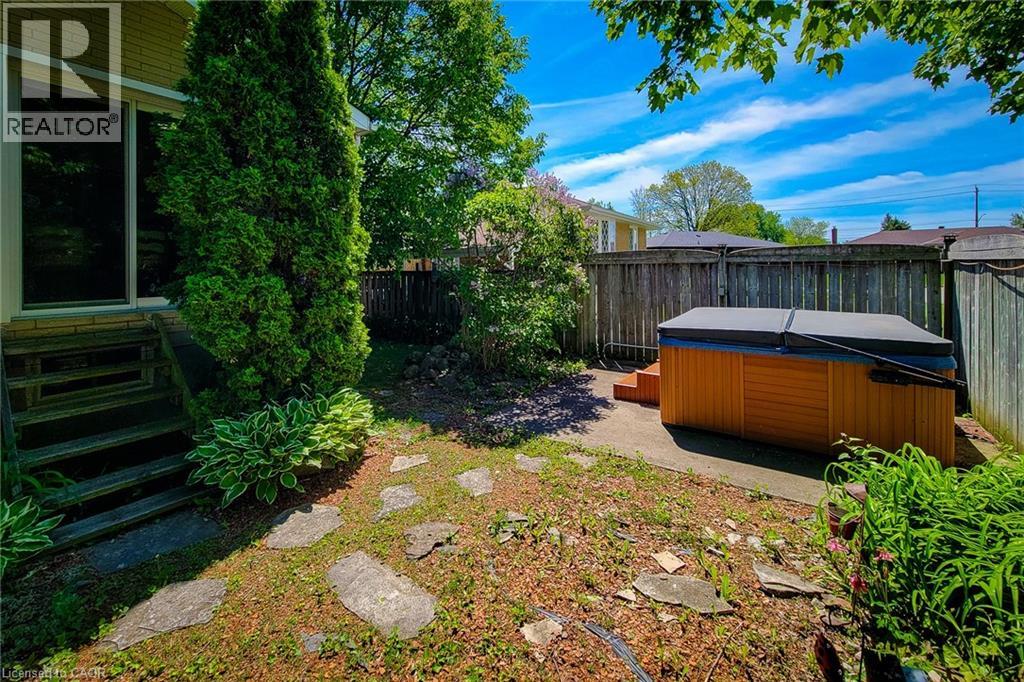 1 Greenwood Avenue, Cambridge, Ontario  N1R 2Y2 - Photo 11 - 40834430