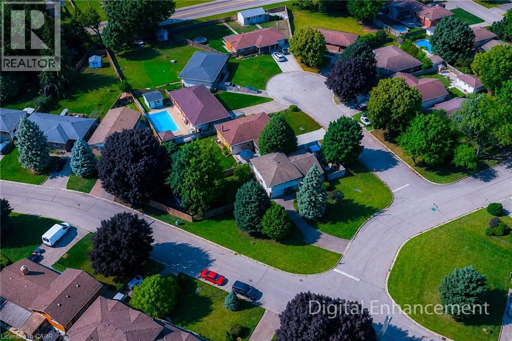 1 Greenwood Avenue, Cambridge, Ontario  N1R 2Y2 - Photo 3 - 40834430
