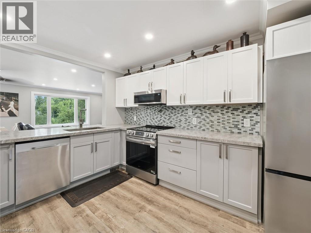 891 Peninsula Road, Gravenhurst, Ontario  P1P 0E2 - Photo 17 - 40834446