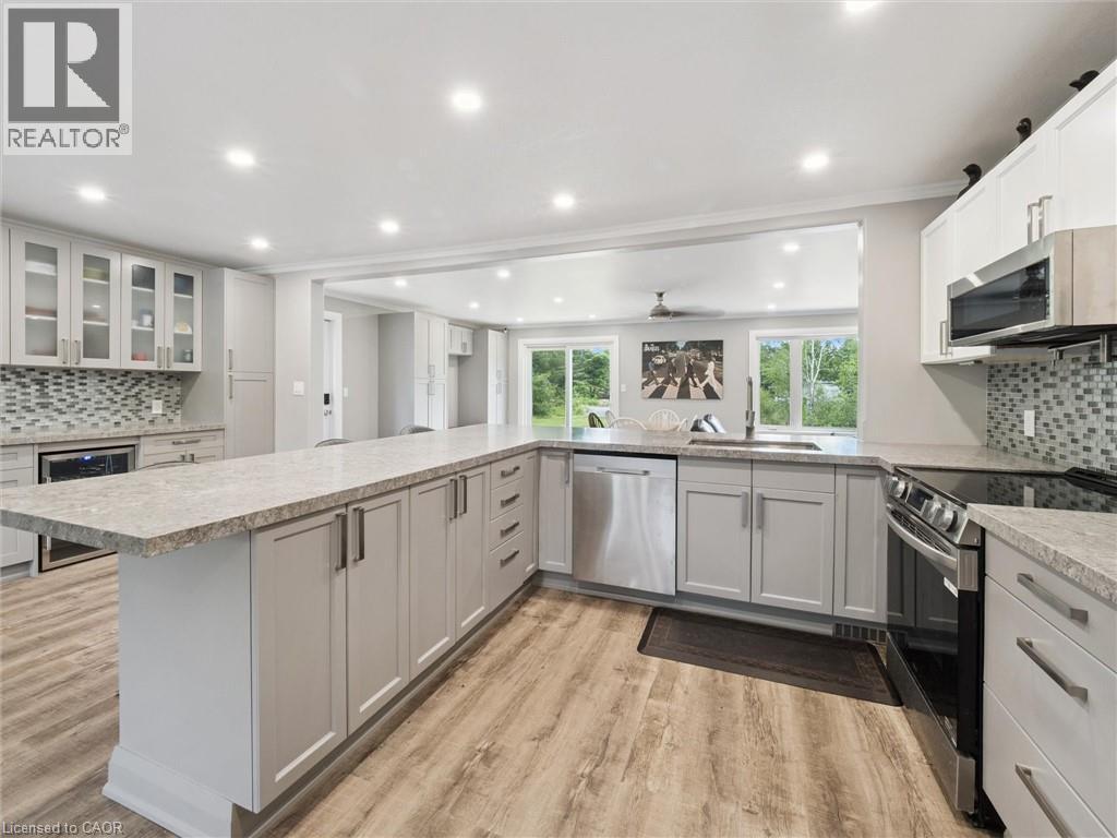 891 Peninsula Road, Gravenhurst, Ontario  P1P 0E2 - Photo 18 - 40834446