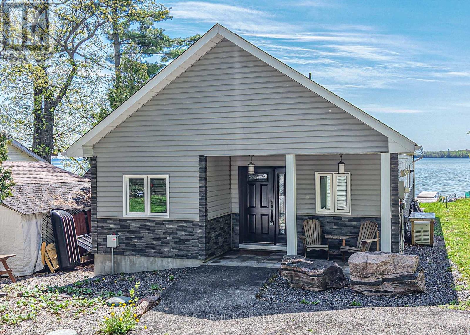 7304 Glen Ellen Drive, Ramara, Ontario  L0K 2B0 - Photo 17 - S13208886