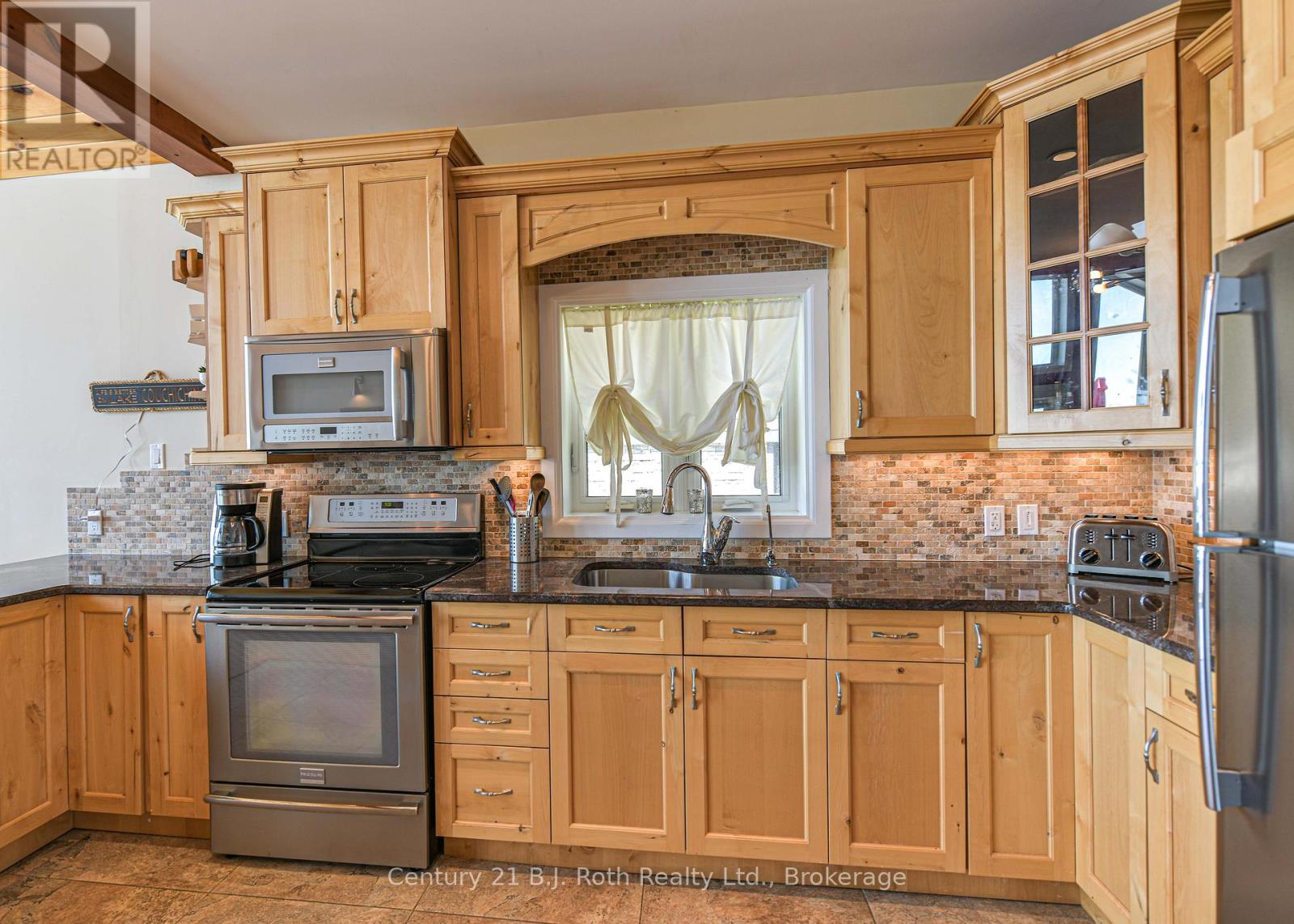 7304 Glen Ellen Drive, Ramara, Ontario  L0K 2B0 - Photo 35 - S13208886