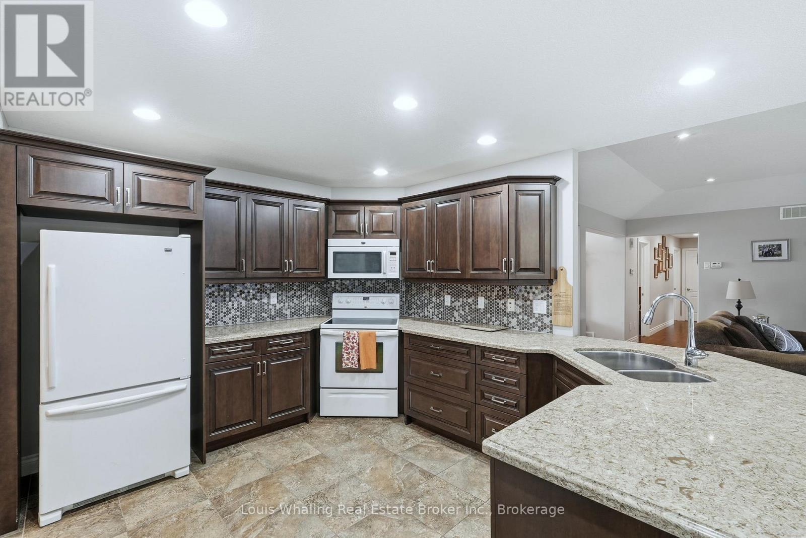 405 2nd Street S, Hanover, Ontario  N4N 3T9 - Photo 10 - X13208508