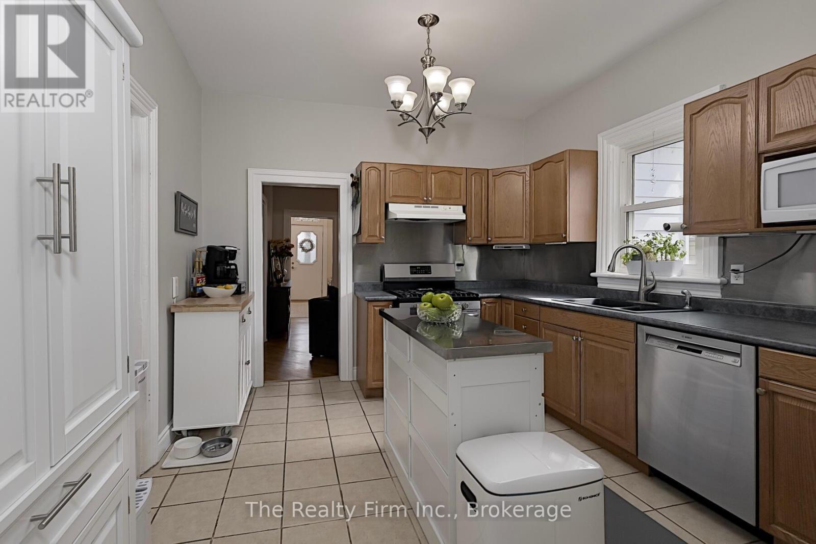 134 Well Street, Stratford, Ontario  N5A 4M1 - Photo 14 - X13209336