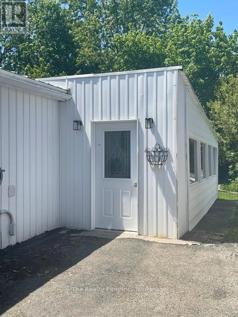 134 Well Street, Stratford, Ontario  N5A 4M1 - Photo 2 - X13209336
