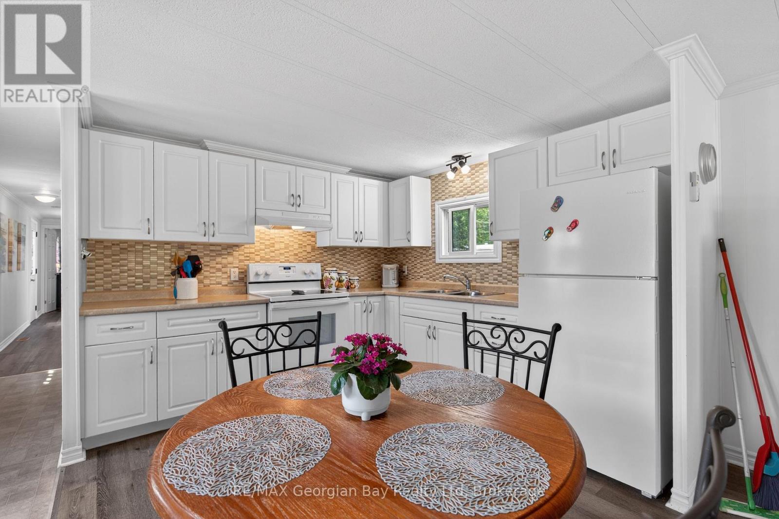 81 - 5263 Elliott Side Road, Tay, Ontario  L4R 4K3 - Photo 5 - S13209704