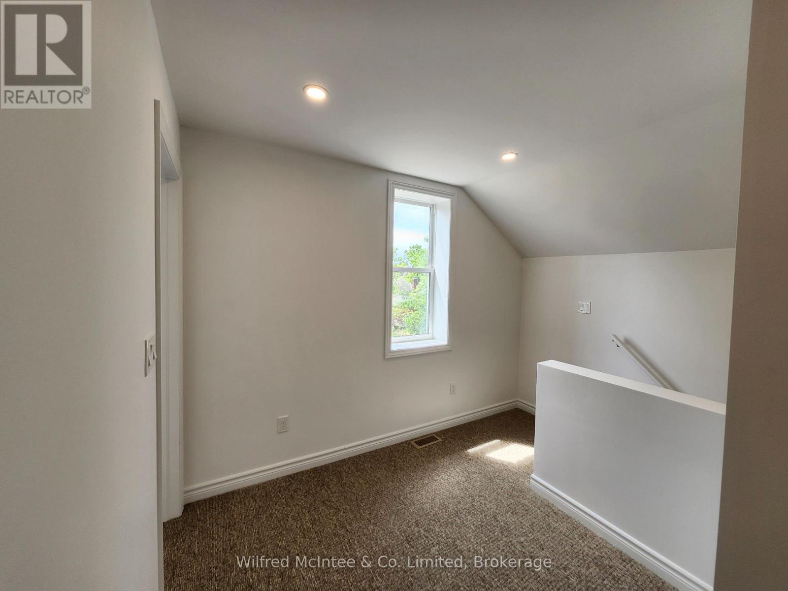 471 9th Street, Hanover, Ontario  N4N 1M1 - Photo 14 - X13209846
