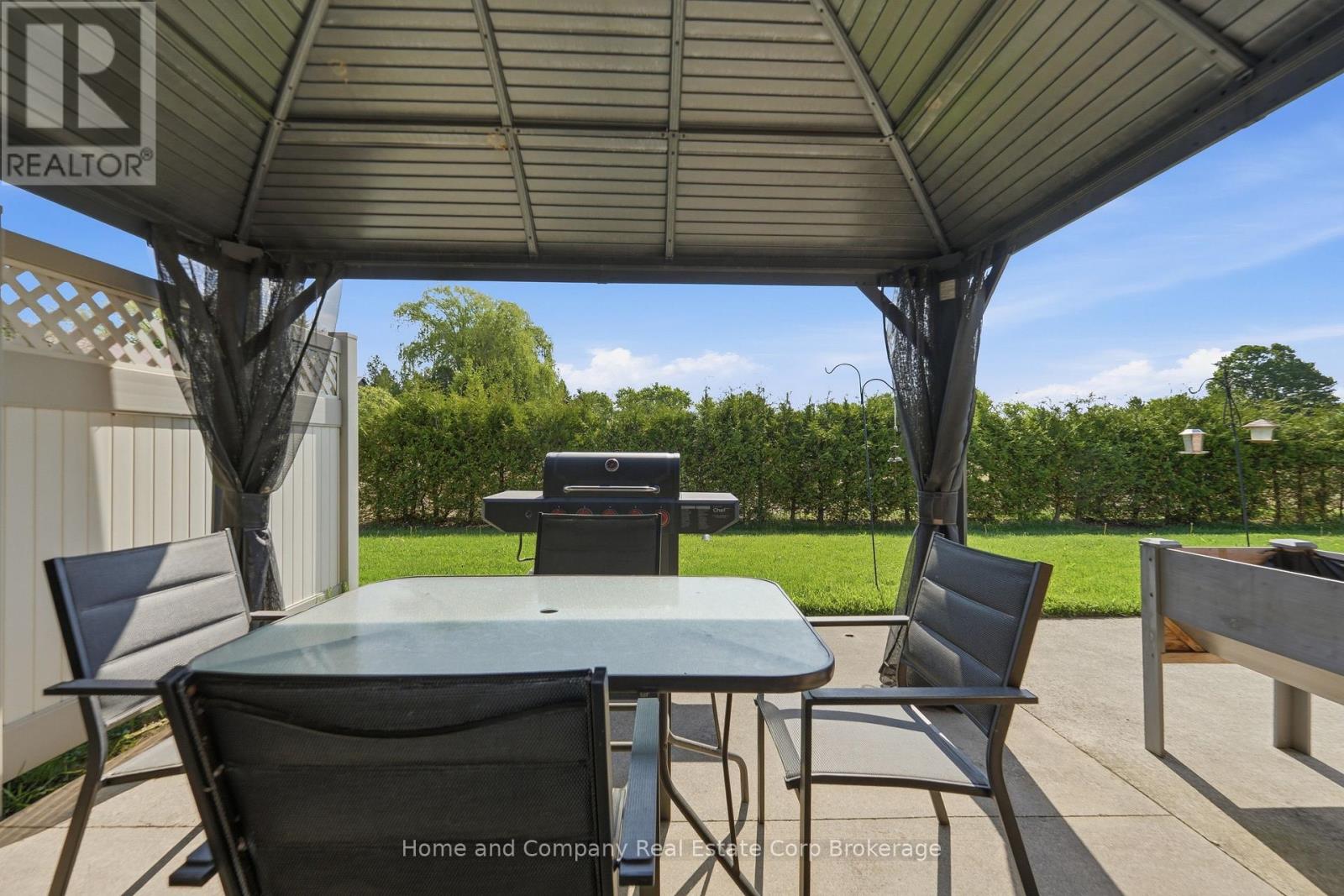 11 Bayfield Mews Lane, Bluewater, Ontario  N0M 1G0 - Photo 23 - X13209858