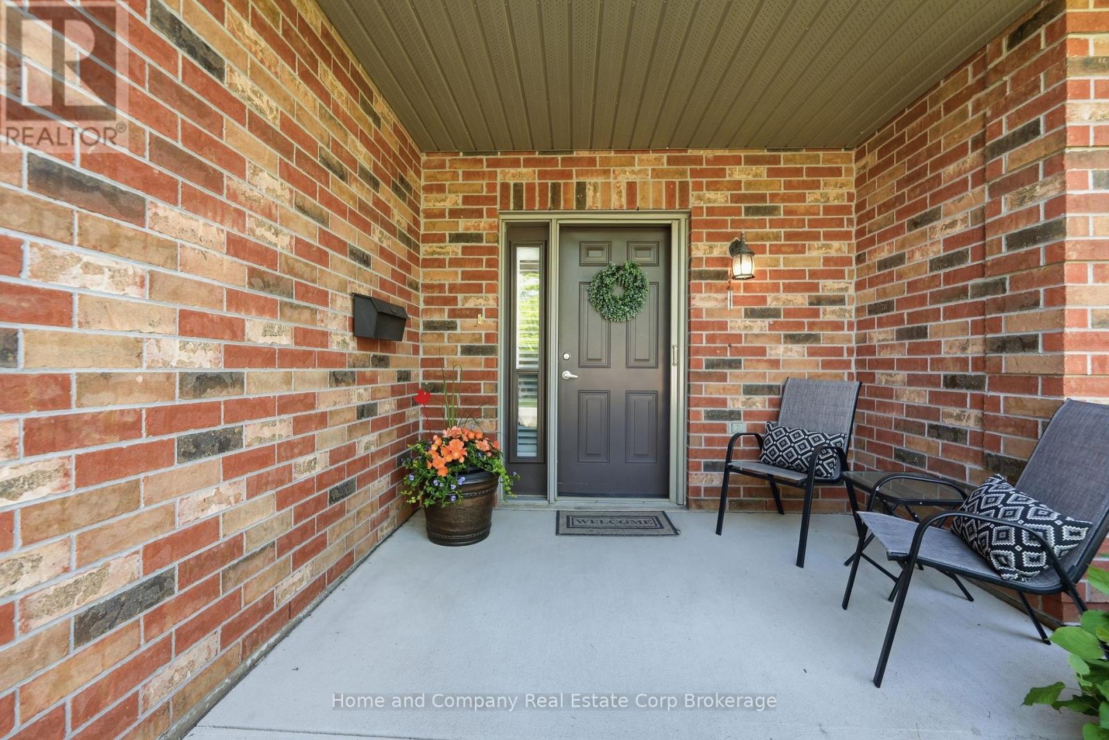 11 Bayfield Mews Lane, Bluewater, Ontario  N0M 1G0 - Photo 5 - X13209858
