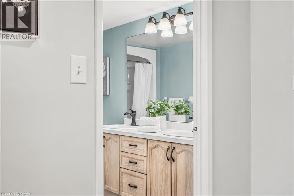 216 Plains Road W Unit# A307, Burlington, Ontario  L7T 4M3 - Photo 22 - 40834511