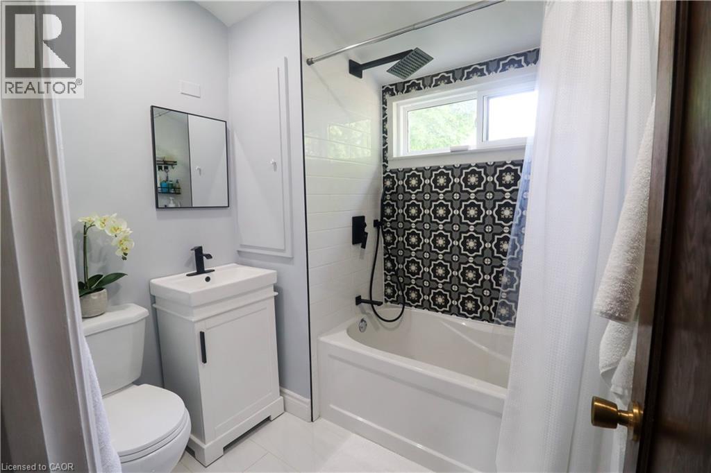 1429 Highway No 8, Stoney Creek, Ontario  L8E 5K8 - Photo 30 - 40834314