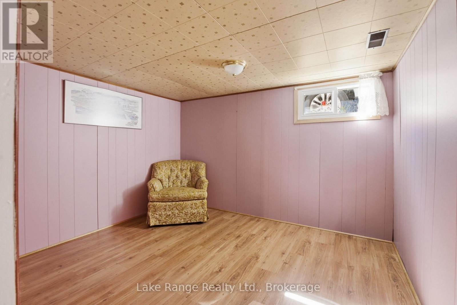 524 Gough Street, Huron-Kinloss, Ontario  N0G 2H0 - Photo 12 - X13210190
