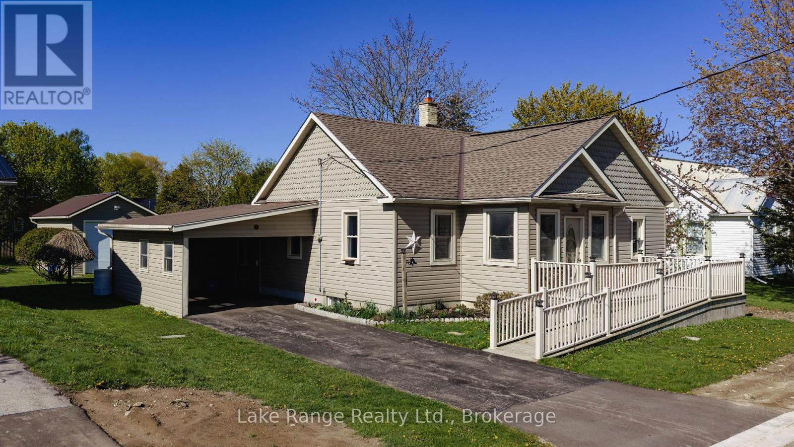524 Gough Street, Huron-Kinloss, Ontario  N0G 2H0 - Photo 2 - X13210190